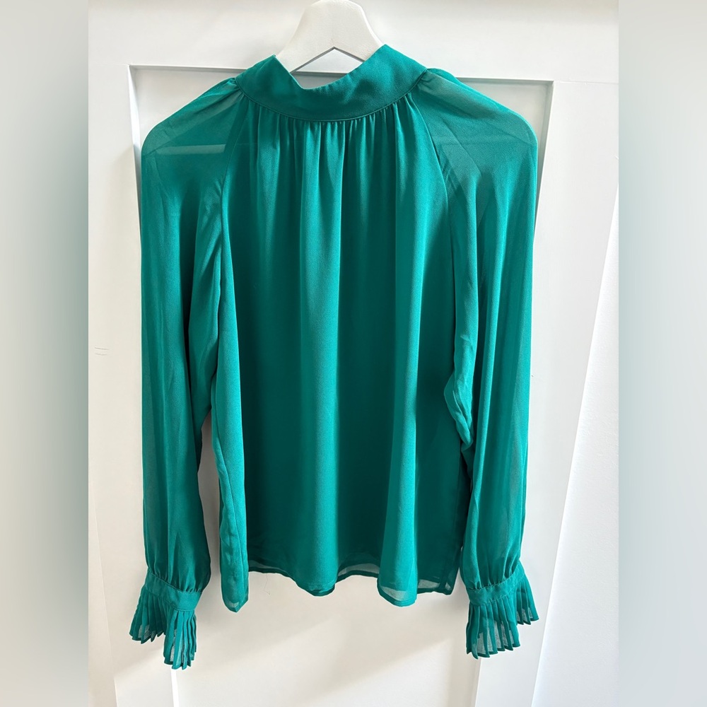 Ann Taylor Blouse with Pleated Cuffs and bow on the back